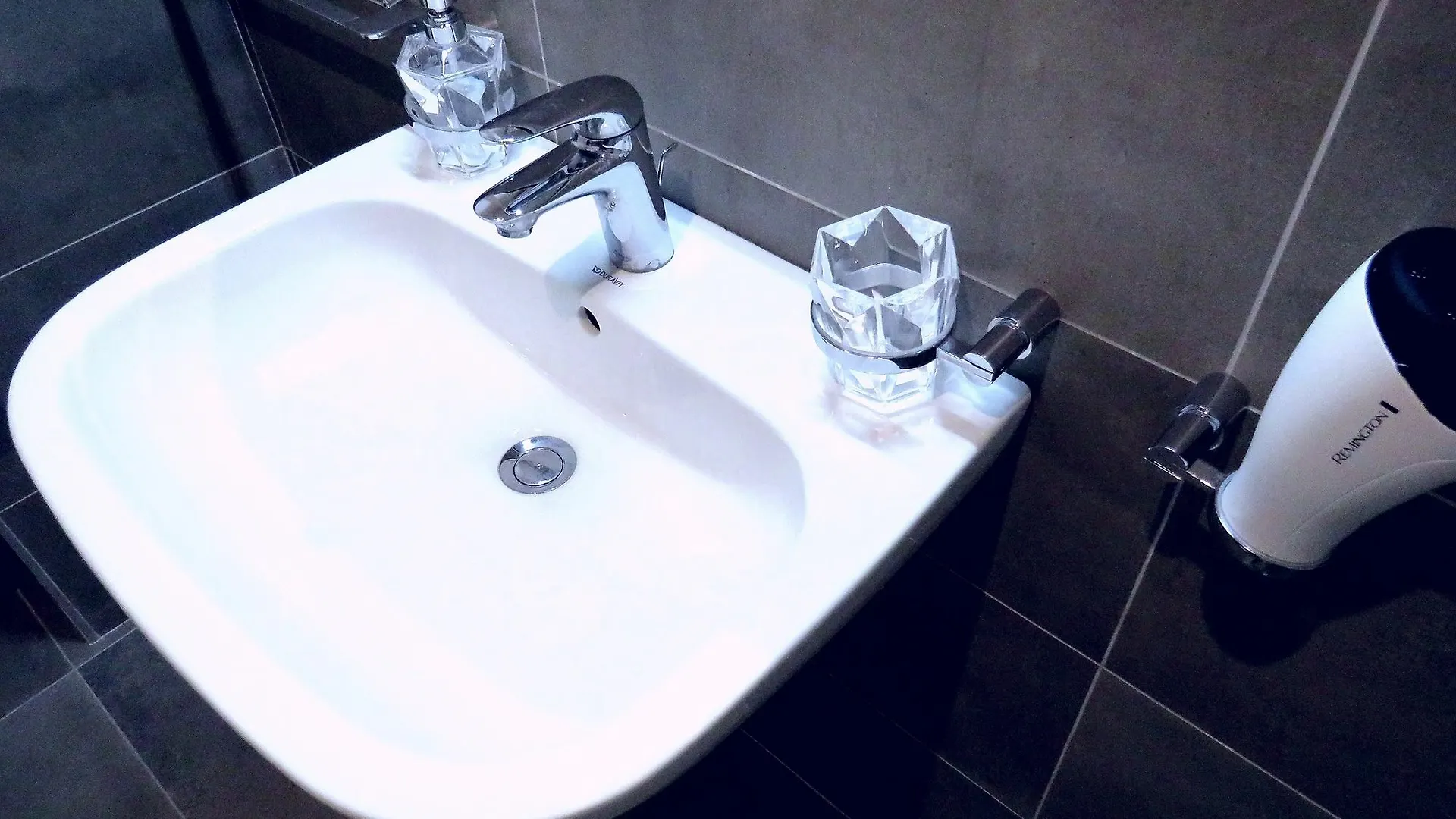 Diamond Suite Verona 2*,  Italy