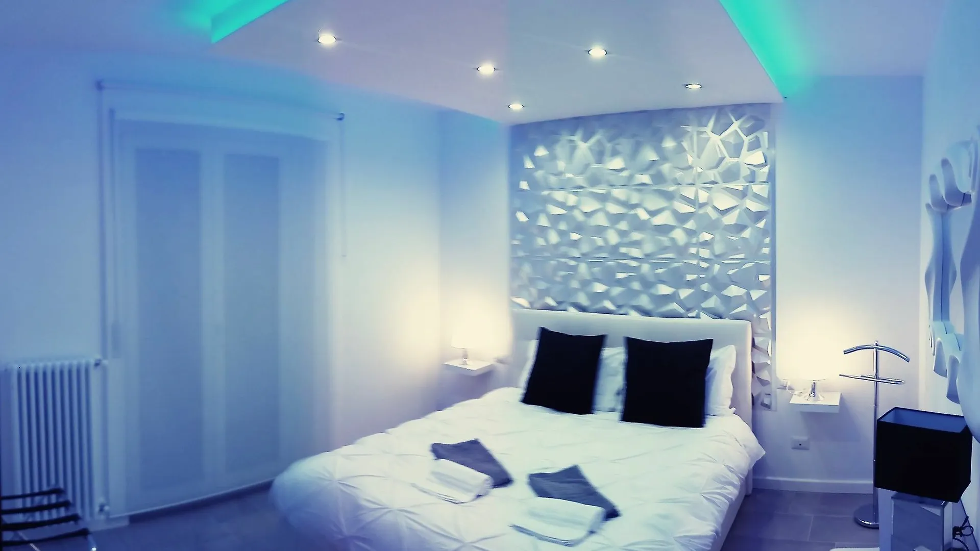 Diamond Suite Verona 2*,  Italy