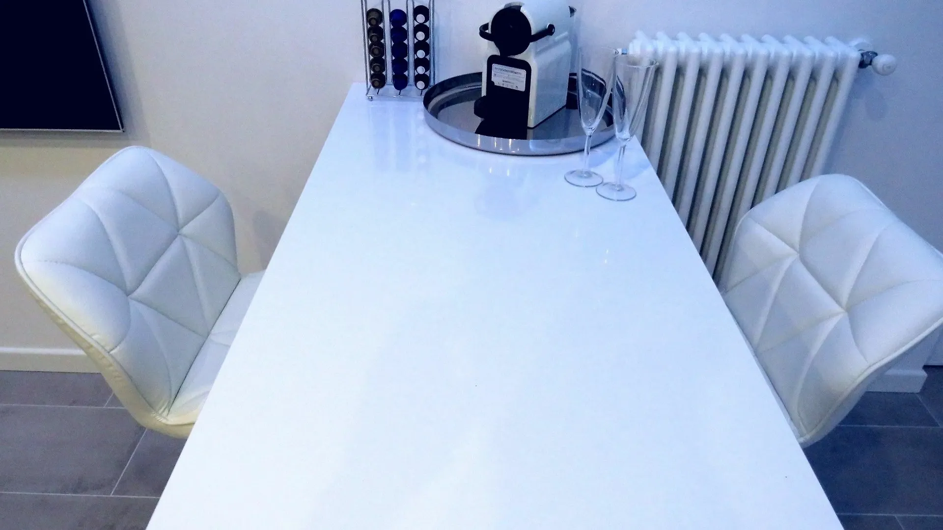 Diamond Suite Verona location